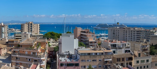 Investment: Duplex penthouse with sea views over the rooftops of Palma and huge terrace in El Terreno