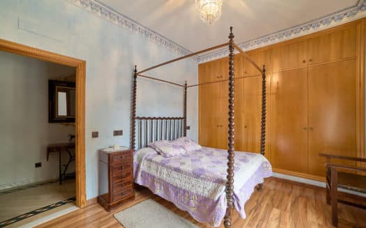 Mediterrane Villa mit großem Pool und traumhaftem Bergblick im ruhigen Dorf Es Capdellà