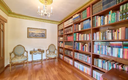 Mediterrane Villa mit großem Pool und traumhaftem Bergblick im ruhigen Dorf Es Capdellà