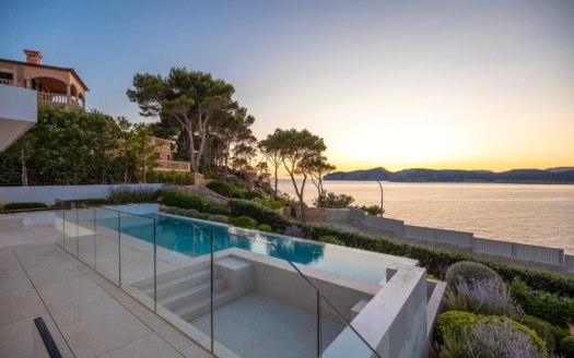 Fantastic new build villa in prime location with gigantic sea view in Santa Ponsa