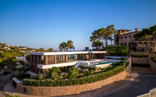Fantastische Neubauvilla in erstklassiger Lage mit gigantischem Meerblick in Santa Ponsa