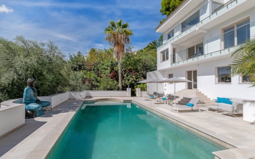 Exklusive Villa mit Blick auf das Meer, den Golfplatz und die Berge in der renommierten Wohngegend von Son Vida