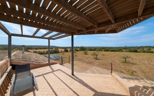 Self-sufficient, architecture award-winning finca with special charm and lots of land in Campos