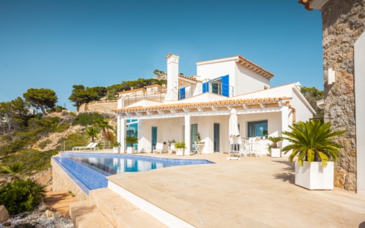 Luxurious villa in first sea line in dream location of La Mola - Port d'Andratx