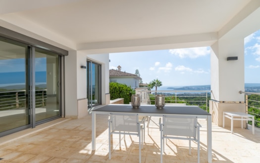 Villa with pool and fantastic sea views in Costa den Blanes