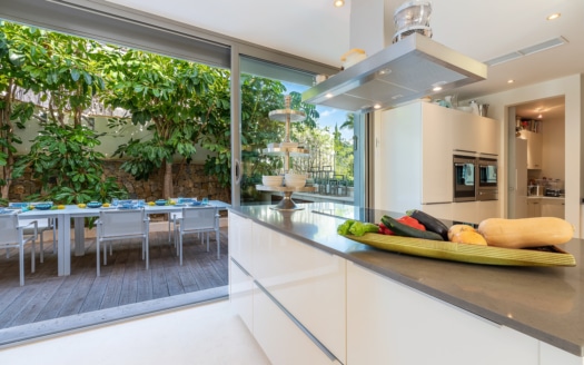Villa mit Pool und traumhaften Meerblick in Costa den Blanes