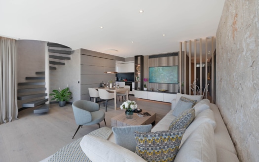 Modernes Penthouse in Port Andratx, top renoviert in erster Meereslinie mit Hafen- und Meerblick