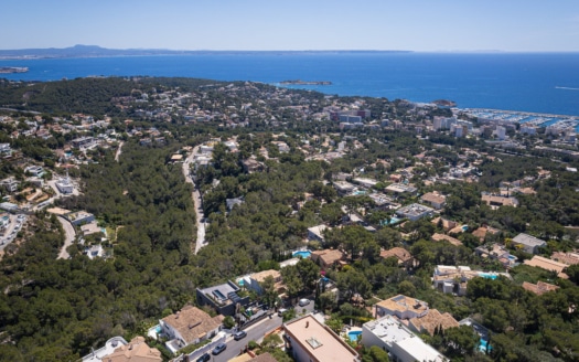 Elegante villa en Costa den Blanes con piscina y preciosas vistas al mar en una zona tranquila