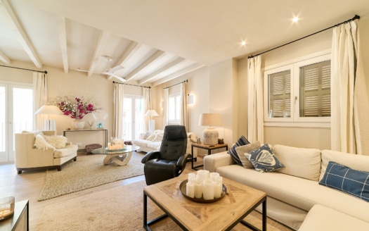 Luxurious townhouse in Palma's old town with roof terrace and private pool - an oasis of exclusivity