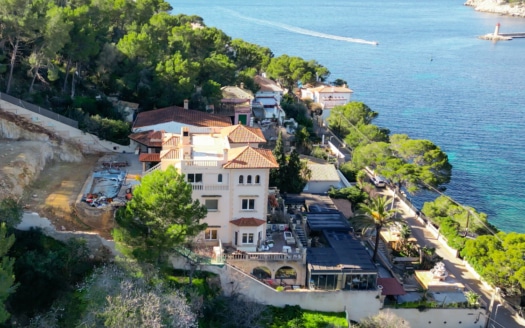 Proyecto: Lujosa residencia con historia y vistas reales al mar en Port Andratx - edificio protegido