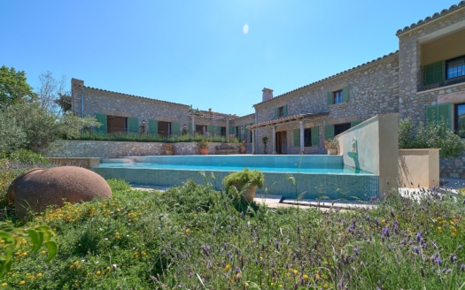 Finca in Es Capdella with pool, fantastic views and Mallorca flair