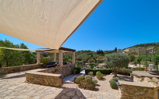 Finca de ensueño en Es Capdella: tranquilidad, lujo y vistas impresionantes en el corazón de Mallorca