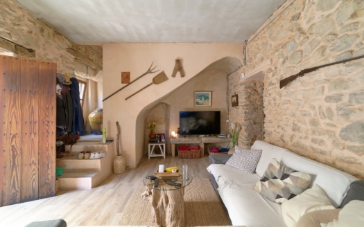 Investment: Historic finca near Andratx with olive mill from the 18th century - fantastic location