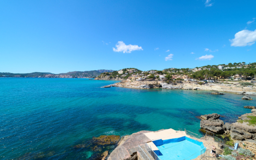 Piso en Costa de la Calma en 1ª línea de mar con acceso al mar y vistas al mar wow