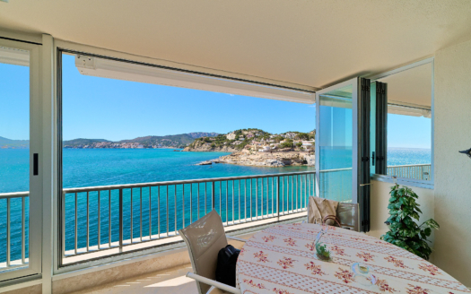 Apartment in Costa de la Calma in 1. Meereslinie mit Meerzugang und Wow Meerblick