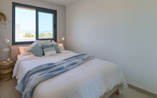 Completely renovated apartment in Cala Gamba on the 1st line with spectacular sea views