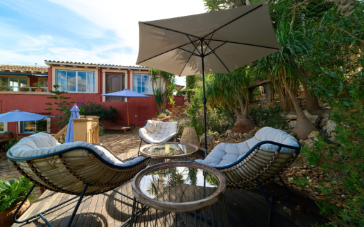 Villa in Santa Ponsa mit viel Potenzial in höchster Lage mit traumhaftem Bergblick