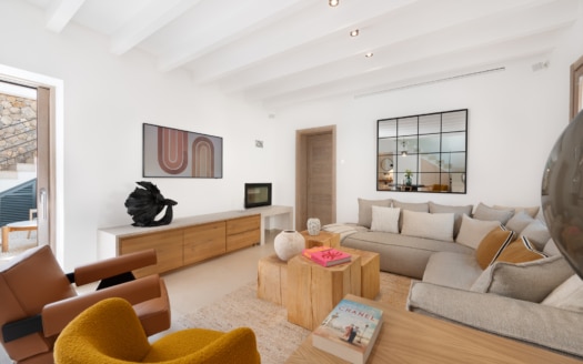 Townhouse in Andratx :: modern renovated, high-quality equipped with pool