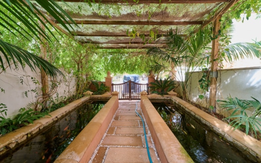 Casa adosada en Bahia Blava con jacuzzi y vistas al mar sobre la bahia de Palma