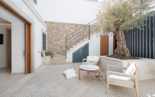 Townhouse in Andratx :: modern renovated, high-quality equipped with pool