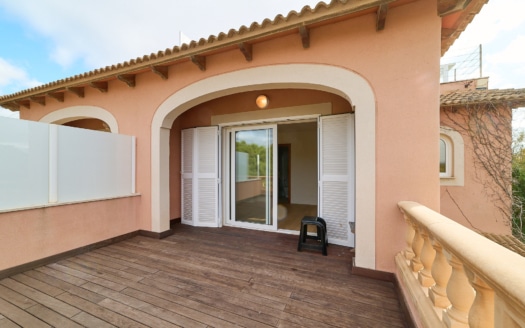 Casa adosada en Bahia Blava con jacuzzi y vistas al mar sobre la bahia de Palma