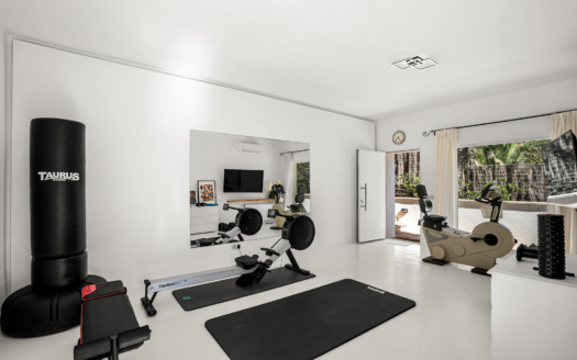 Luxurious villa in first sea line in dream location of La Mola - Port d'Andratx
