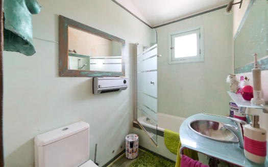 Chalet in der Costa de la Calma mit Meerblick, Pool und Einliegerwohnung zur Sanierung