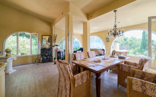 Chalet in Costa de la Calma with sea views, pool and granny apartment for renovation