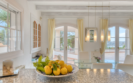 Villa in Port Andratx mit Meerblick in Top Lage als Investment