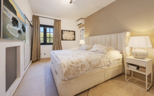 Finca con casas de huéspedes y vistas panorámicas cerca de Binissalem