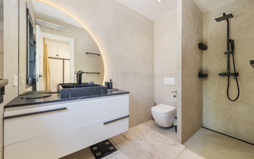 Finca con casas de huéspedes y vistas panorámicas cerca de Binissalem