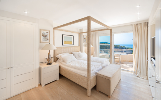 Exklusives Penthouse in Port Andratx in einer privaten, eleganten Wohnanlage