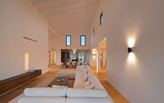 Exclusiva finca de nueva construcción en Santa Maria del Camí con piscina y mucho encanto