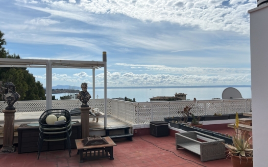 Penthouse in ruhiger Gegend in Cas Catala mit sagenhaftem Meerblick