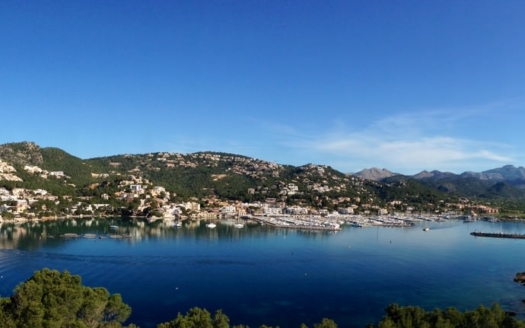 Plot with building permit and project in Puerto de Andratx - start of construction immediately
