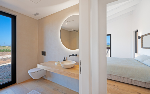 Exclusiva finca de nueva construcción en Santa Maria del Camí con piscina y mucho encanto