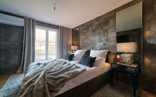Exklusiv: Designer Penthouse in Bendinat in luxuriöser Anlage am Golfplatz - aufwendig renoviert