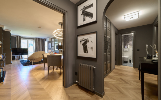 Exklusiv: Designer Penthouse in Bendinat in luxuriöser Anlage am Golfplatz - aufwendig renoviert