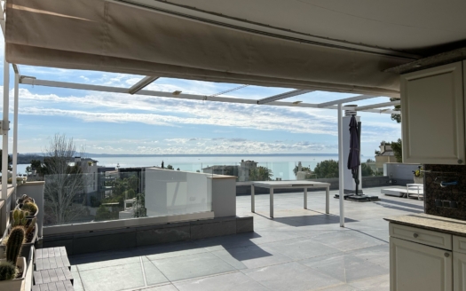 Penthouse in ruhiger Gegend in Cas Catala mit sagenhaftem Meerblick