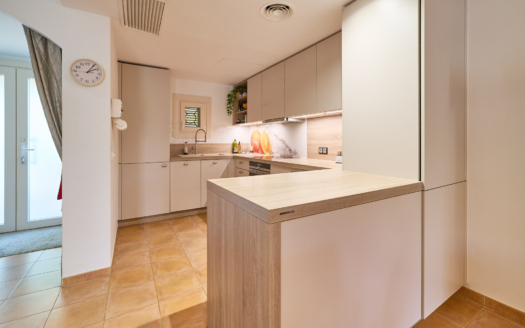 Charmantes Chalet in Anlage in Santa Ponsa mit Garten und schöner Poolanlage