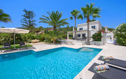 Villa mit Ferienvermietungslizenz / ETV in Port Andratx